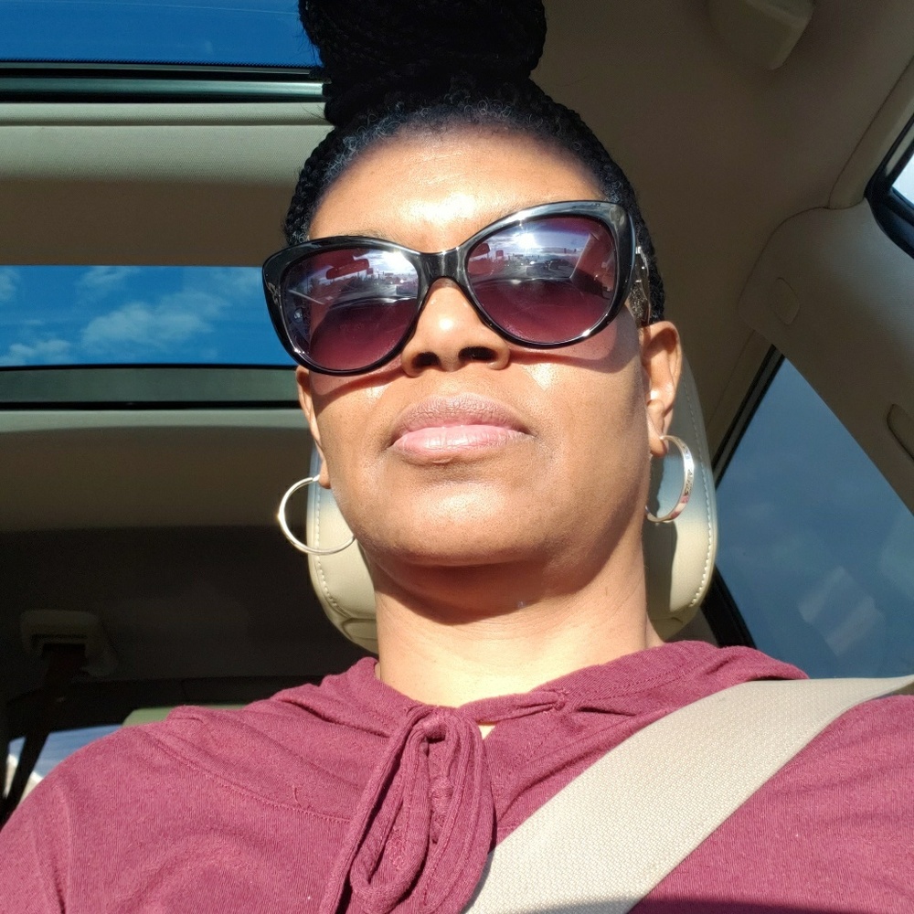 Meet your Posher, Maria